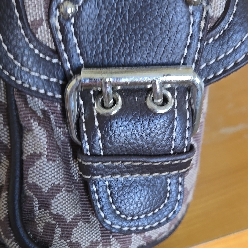 New York & Company Brown Signature Tote Bag - Picture 6 of 13